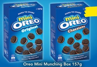 Drakes Oreo Mini Munching Box 157g offer