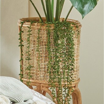 Pillow Talk Havana planter on stand by m.u.s.e offer