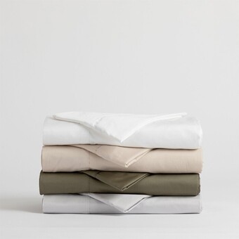 Pillow Talk 600 thread count sheet set by habitat offer