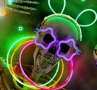 Woolworths Halloween Glow Party Pack Pk 100 offer