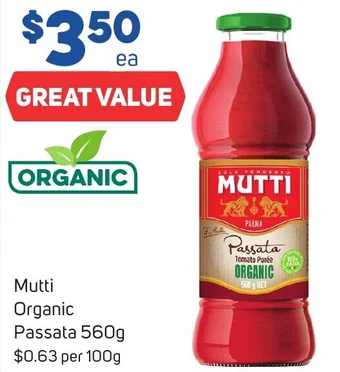 Foodland Mutti Organic Passata 560g offer
