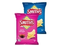 Foodworks Smith’s Chips or Poppables 90-175g offer