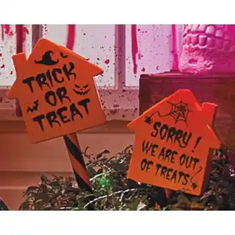 Woolworths Halloween solar trick or treat garden sign offer
