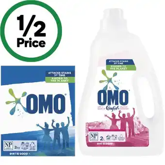 Woolworths Omo laundry liquid 2 litre or powder 2 kg offer