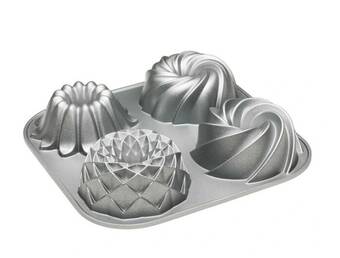 Myer The cooks collective christmas quartet mini can cake pan offer