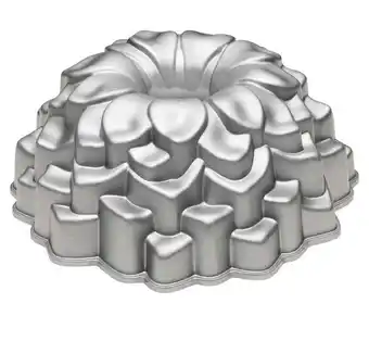 Myer The cooks collective christmas ornate cake pan offer