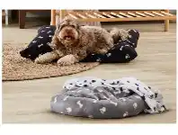 BIG W Max & Mittens Round and Rectangular Pet Bed offer