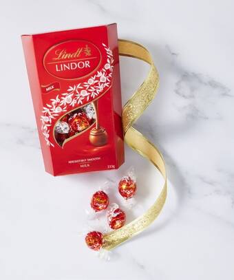 Coles Lindt cornet 327g-333g offer