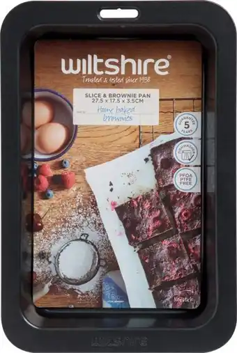IGA Wiltshire easy bake slice & brownie pan 27.5x17.5x3.5cm offer