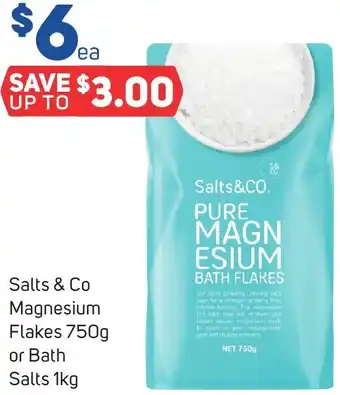Salts & Co Magnesium Flakes 750g or Bath Salts 1kg