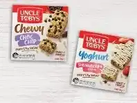 Foodworks Uncle Tobys Muesli or Yoghurt Topps Bars 185g offer