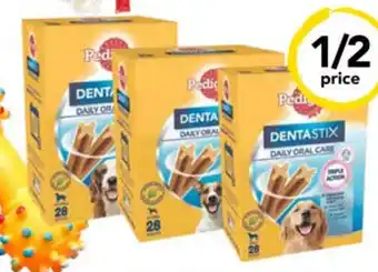 Drakes Pedigree Dentastix Dog Treats 28 Pack 440g-1.08kg offer