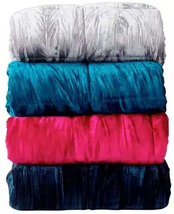 Spotlight 40% off NEW Koo Crushed Velvet Blanket offer