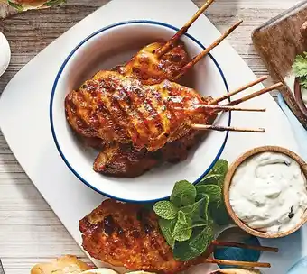 Woolworths BBQ Garlic, Pepper & Chilli Chicken Drumstick Fillet Kebab with Honey Glaze 500g