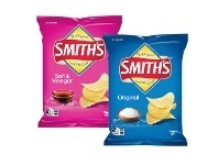 Woolworths Smith’s Crinkle Cut 150-170g offer