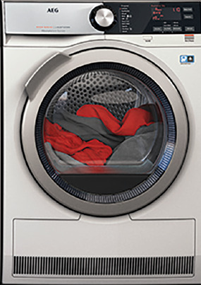 Retravision Aeg 8kg heat pump dryer offer