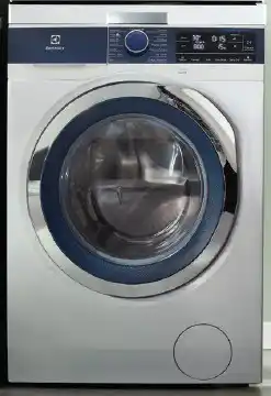 Spartan Electrical Electrolux 10kg front load washer offer