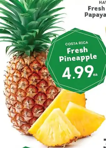 IGA COSTA RICA Fresh Pineapple offer