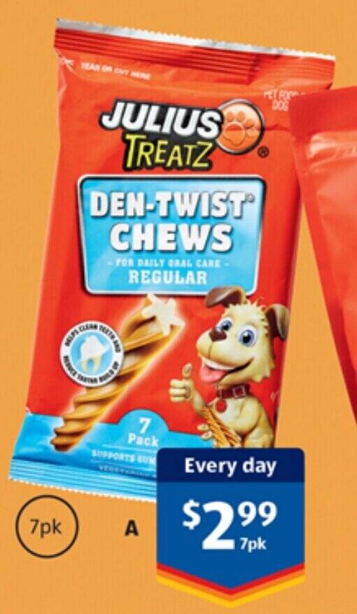 Julius Dog Treatz Dentwist 7pk/182g offer at ALDI