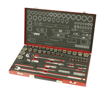 Total Tools Tti 52 piece 1/4" & 1/2" socket set offer
