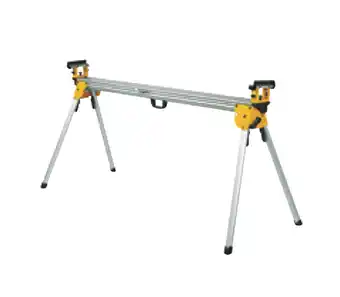 Total Tools Dewalt 3.8m extension stand offer