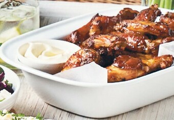 Woolworths Woolworths BBQ Slow Cooked Chicken Wings with Hot Sauce 600g offer