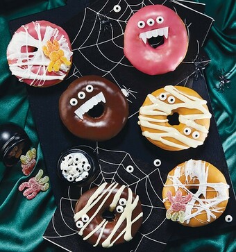 Woolworths Woolworths Iced Donuts Pk 4 offer