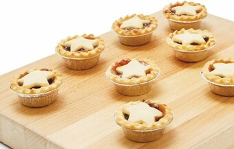 Woolworths Mini Fruit Mince Pies Pk 9* offer