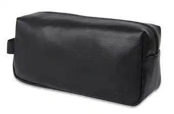 Van heusen toiletry bag with free manicure set
