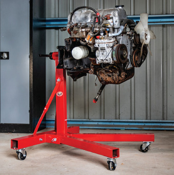 SuperCheap Auto Sca 560kg engine stand offer
