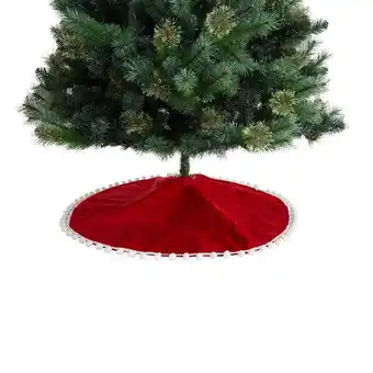 Pom pom christmas tree skirt