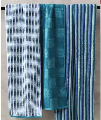 ALDI Designer Bath Towel offer