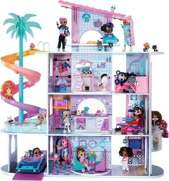 BIG W L.O.L Surprise! OMG House of Surprises offer