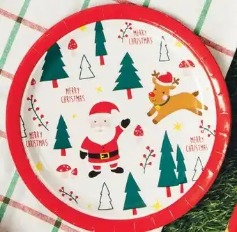Woolworths Christmas Disposable Plates Pk 10 offer