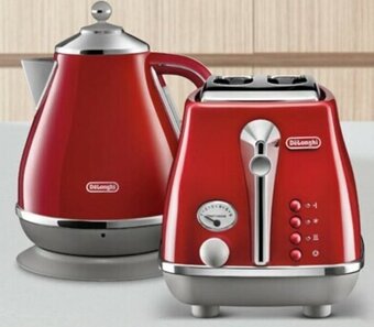 Myer Delonghi Icona Capitals Kettle offer