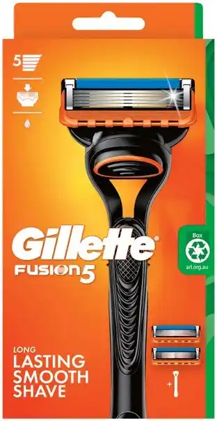 IGA Gillette Fusion5 Razor Handle + 2 Cartridge offer