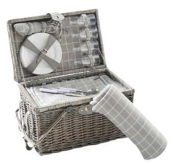 Shaynna blaze portsea picnic baskets 4 person top door opening