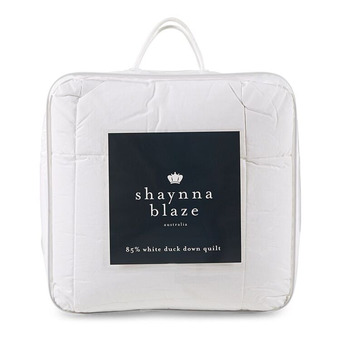 Shaynna blaze 85% white duck down & 15% feather quilt kb