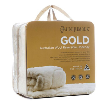 Harris Scarfe Minijumbuk gold 900gsm australian wool underlay qb offer