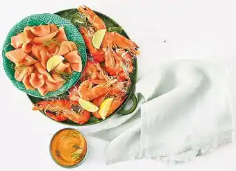 Thawed Extra Large Cooked Australian Tiger Prawns – Also available in 3 kg carton