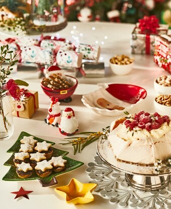 BIG W Christmas Tableware offer