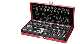 SuperCheap Auto Sca 30 piece socket set offer