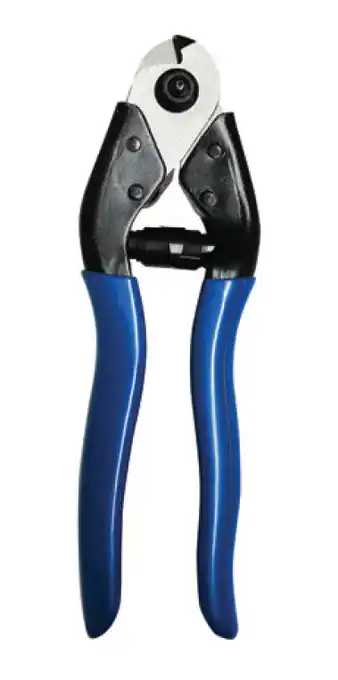 Total Tools Wolf 200mm wire rope cutter offer