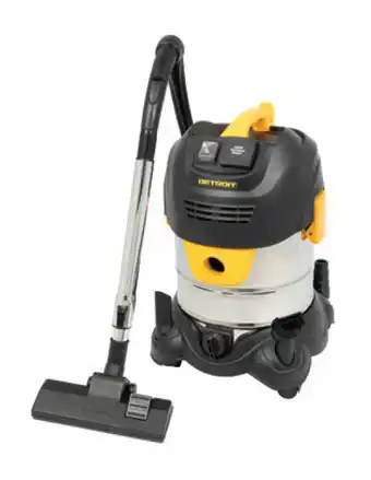 Total Tools Detroit 1600w 20l wet/ dry vacuum offer