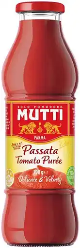 Coles Mutti Passata 700g offer