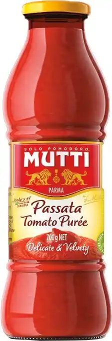 IGA Mutti Passata Tomato Purée 700g offer