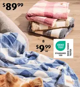 ALDI Pet Throw Blanket offer