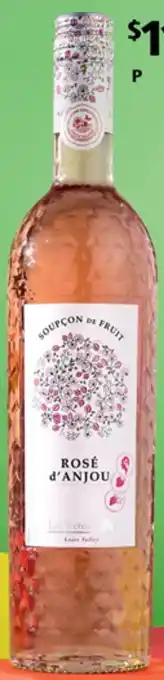 ALDI Soupçon de Fruit Rosé D'Anjou 2023 offer