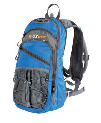 OZtrail Oztrail 2l blue tongue hydration pack offer