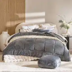 Pillow Talk Cosy Cube Comforter Set by M.U.S.E offer